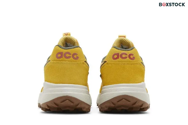 Nike ACG Lowcate Solar Flare