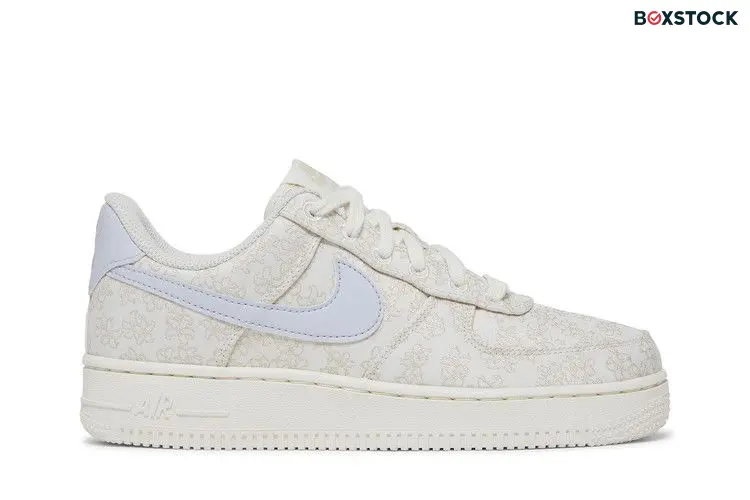Nike Air Force 1 Low '07 SE Jacquard Floral Embroidery (Women's)