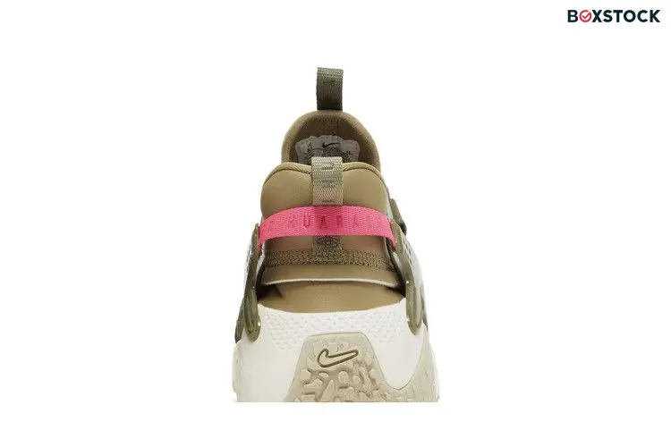 Nike Air Huarache Craft Medium Olive (Women's)