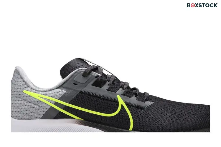 Nike Air Zoom Pegasus 38 Black Smoke Grey Volt