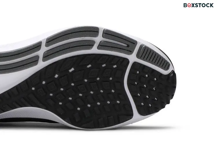 Nike Air Zoom Pegasus 38 Black Smoke Grey Volt