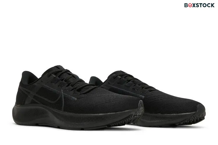 Nike Air Zoom Pegasus 38 Triple Black