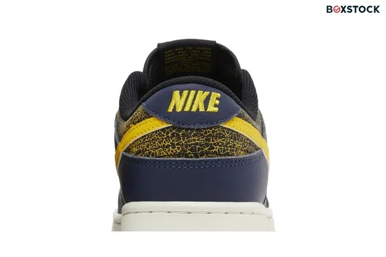Nike Dunk Low Vintage Michigan