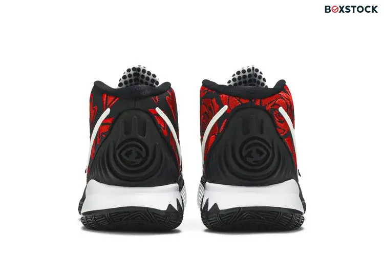 Nike Kyrie 6 Sneaker Room Mom Black