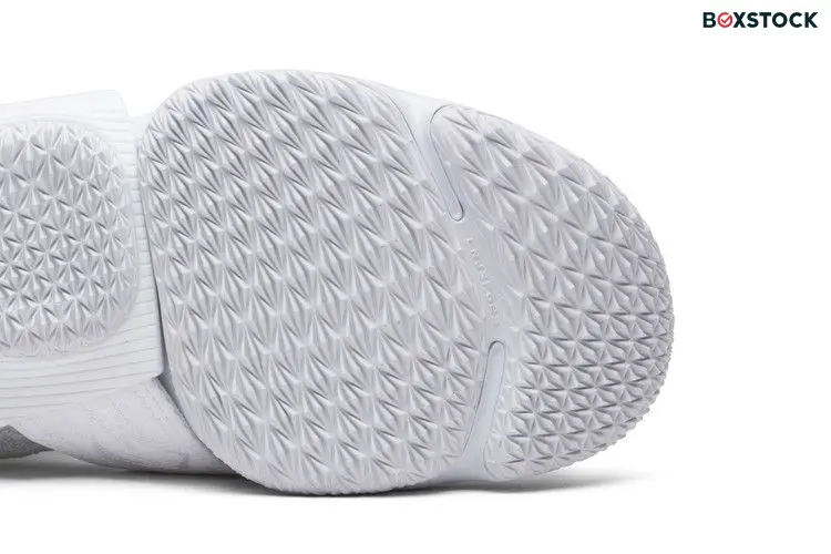 Nike LeBron 15 Lifestyle KITH City of Angels