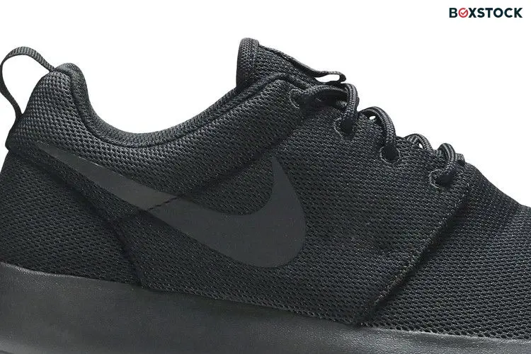 Nike Roshe One Black (Women's)
