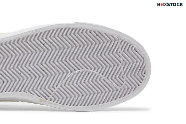 Nike SB Blazer Court Light Citron