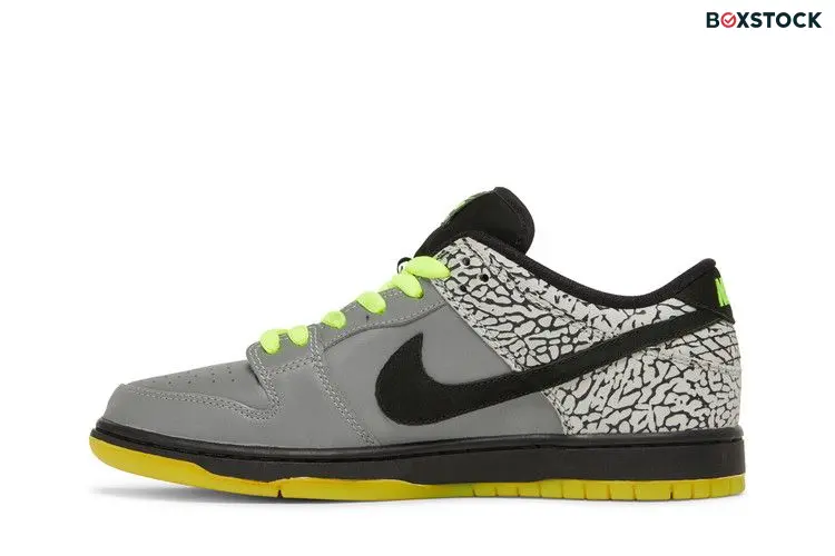 Nike SB Dunk Low DJ Clark Kent x Primitive 112