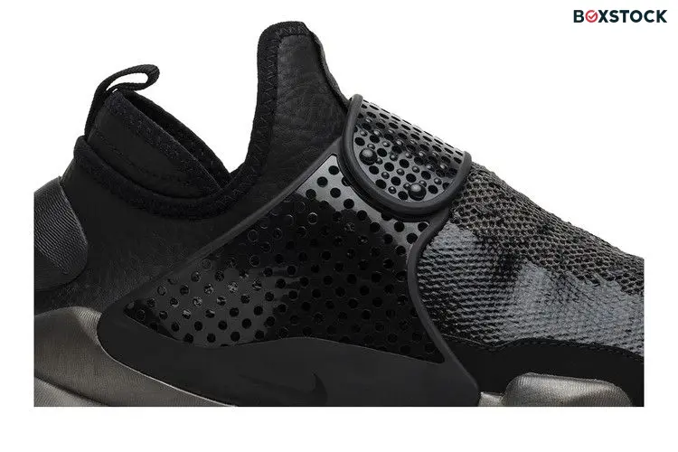 Nike Sock Dart Mid Stone Island Black