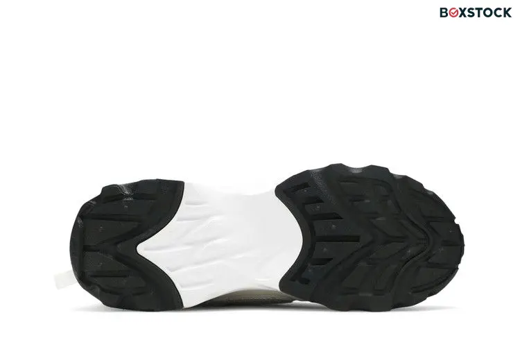 Nike TC 7900 LX 3M Light Orewood Brown (Women's)