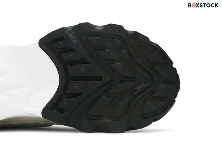 Nike TC 7900 LX 3M Light Orewood Brown (Women's)