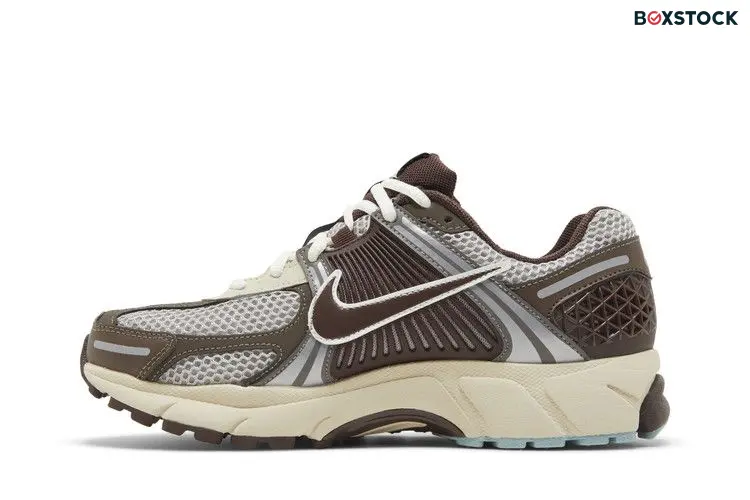 Nike Zoom Vomero 5 Earth Fossil (Women's)