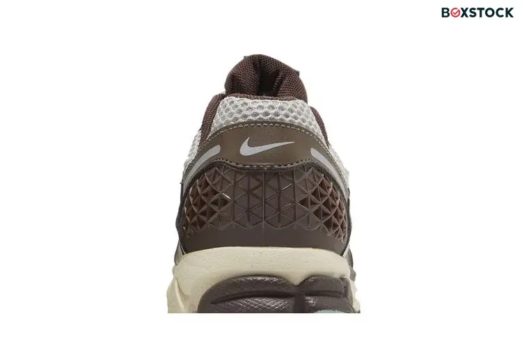 Nike Zoom Vomero 5 Earth Fossil (Women's)