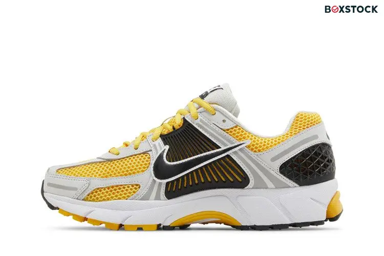 Nike Zoom Vomero 5 Photon Dust Laser Orange