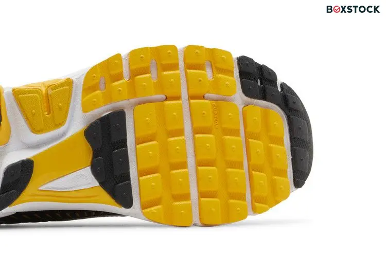 Nike Zoom Vomero 5 Photon Dust Laser Orange