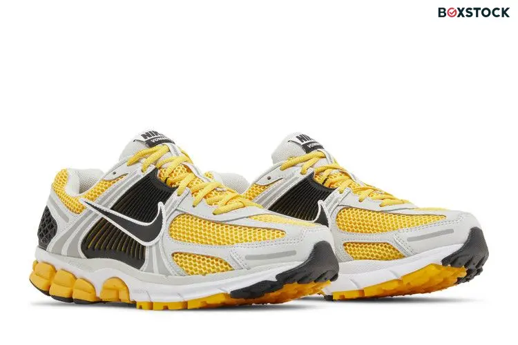 Nike Zoom Vomero 5 Photon Dust Laser Orange