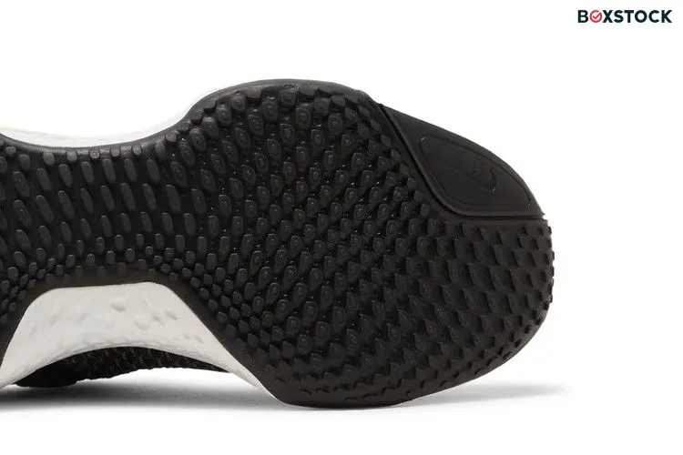 Nike ZoomX Invincible Run Flyknit 2 Black White