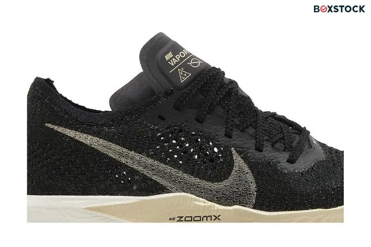 Nike ZoomX Vaporfly 3 Black Metallic Gold Grain (Women's)