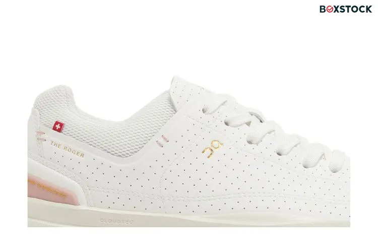 On The Roger Centre Court White Woodrose (Women's)