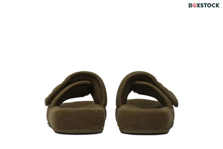 Yeezy Fleece Slide Season 7 Trench