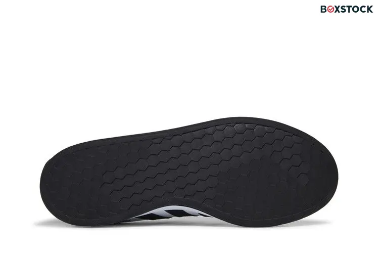 adidas Grand Court Base Disney Mickey Mouse Brush