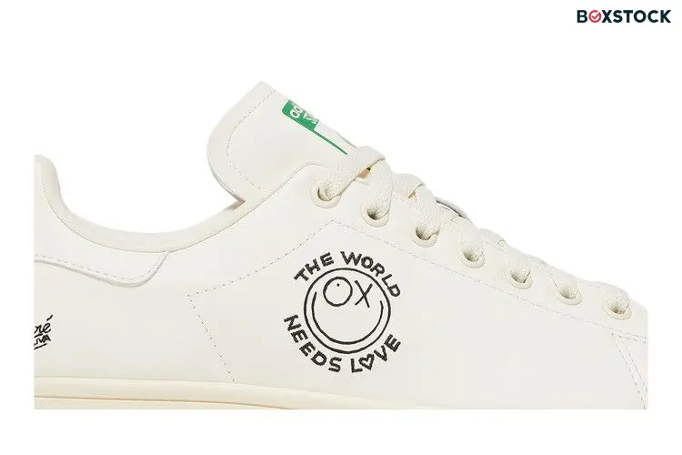 adidas Stan Smith AndrÃ© Saraiva The World Needs Love